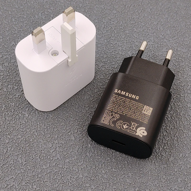 Anker – Phone Charger Types Explained: USB‑C, Lightning, Wireless & More